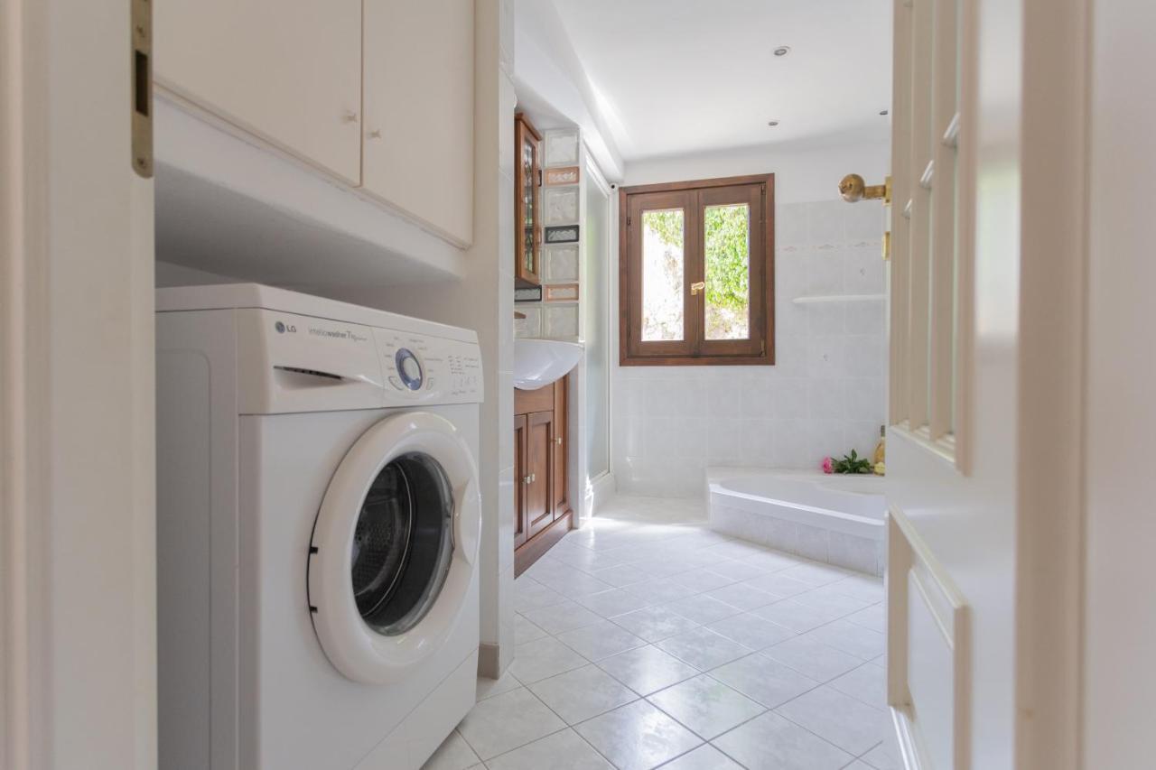 Vacation Family In By Rent Tremezzo