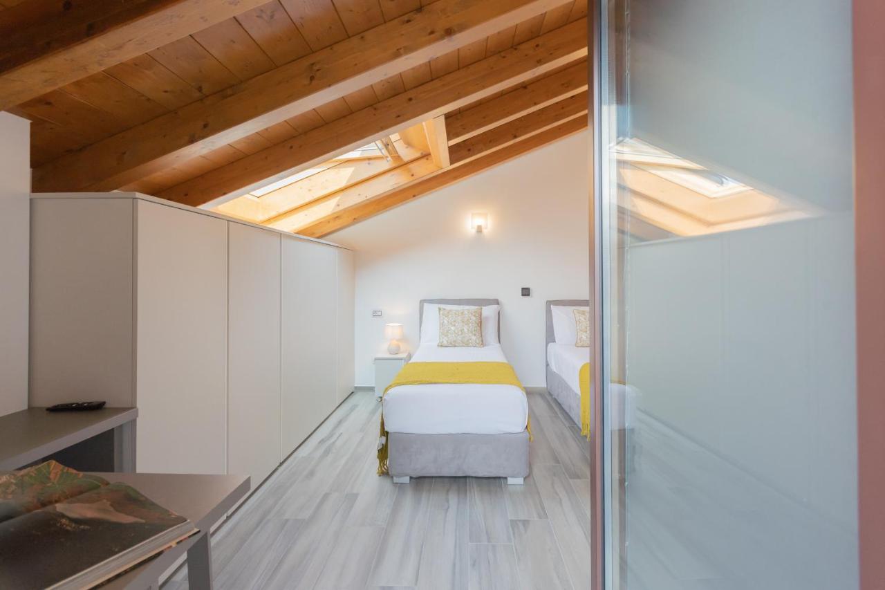 Dream View - Private By Rent Apartment