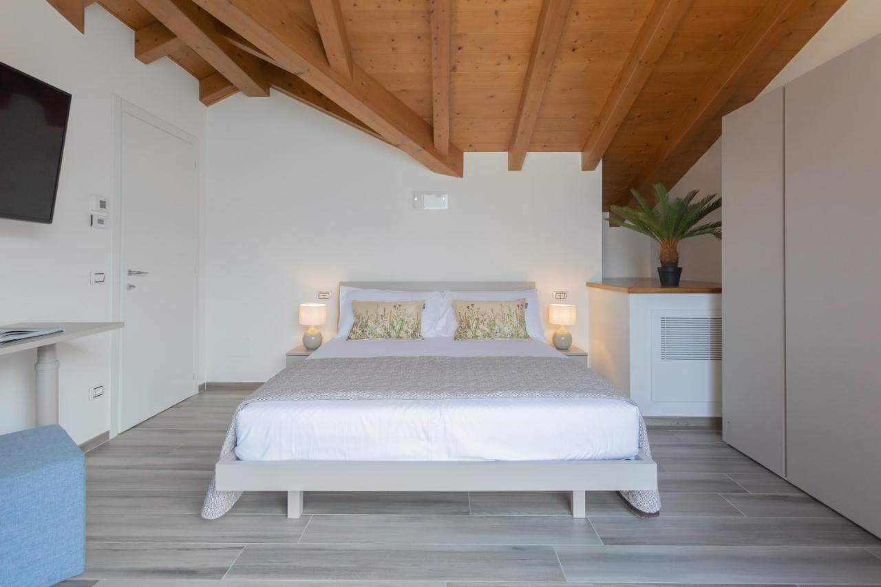 Dream View - Private By Rent Apartment