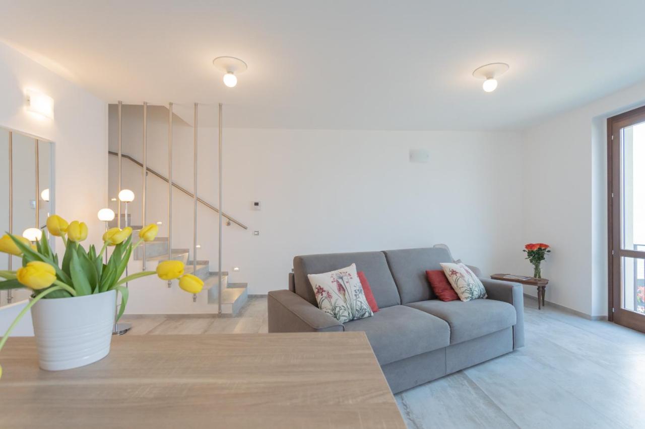 Dream View - Private By Rent Apartment Lezzeno