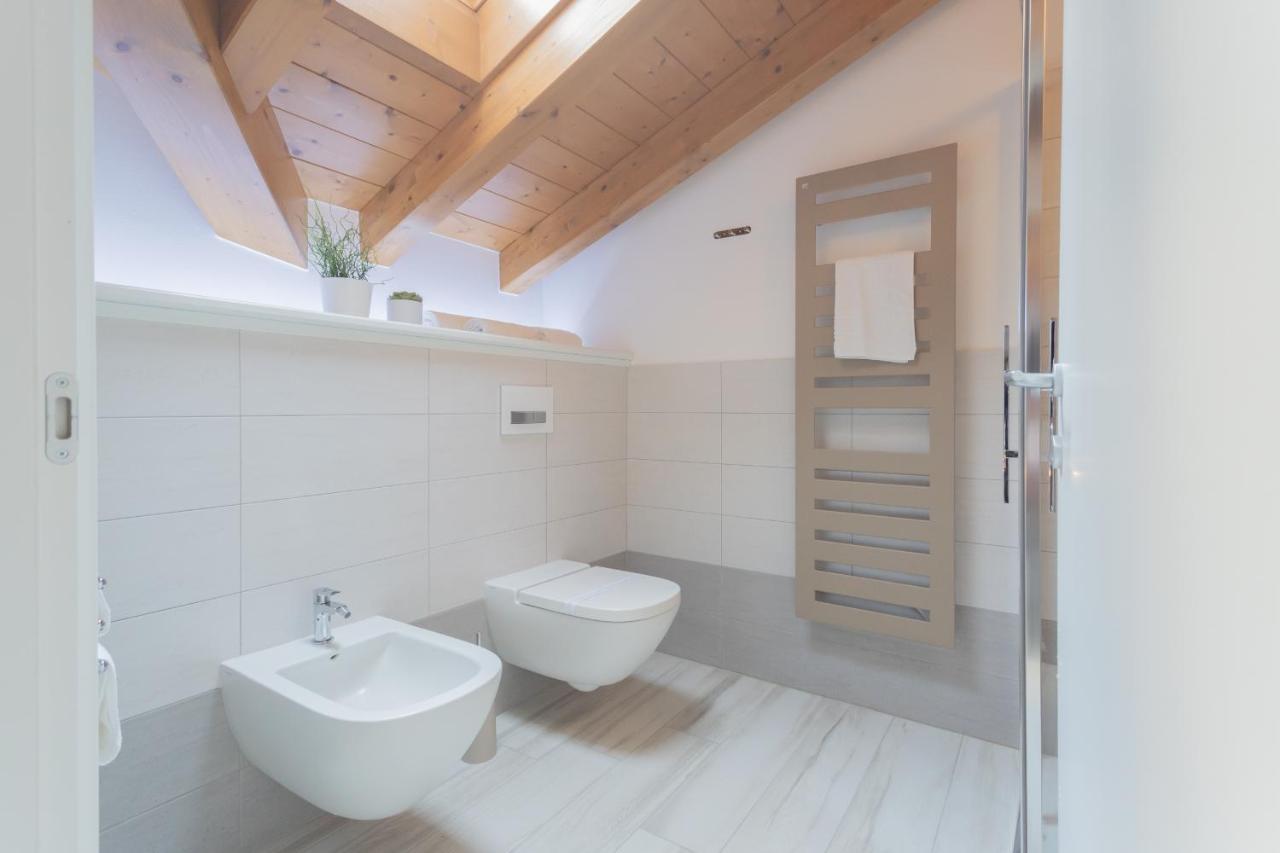 Apartment Dream View - Private By Rent Lezzeno