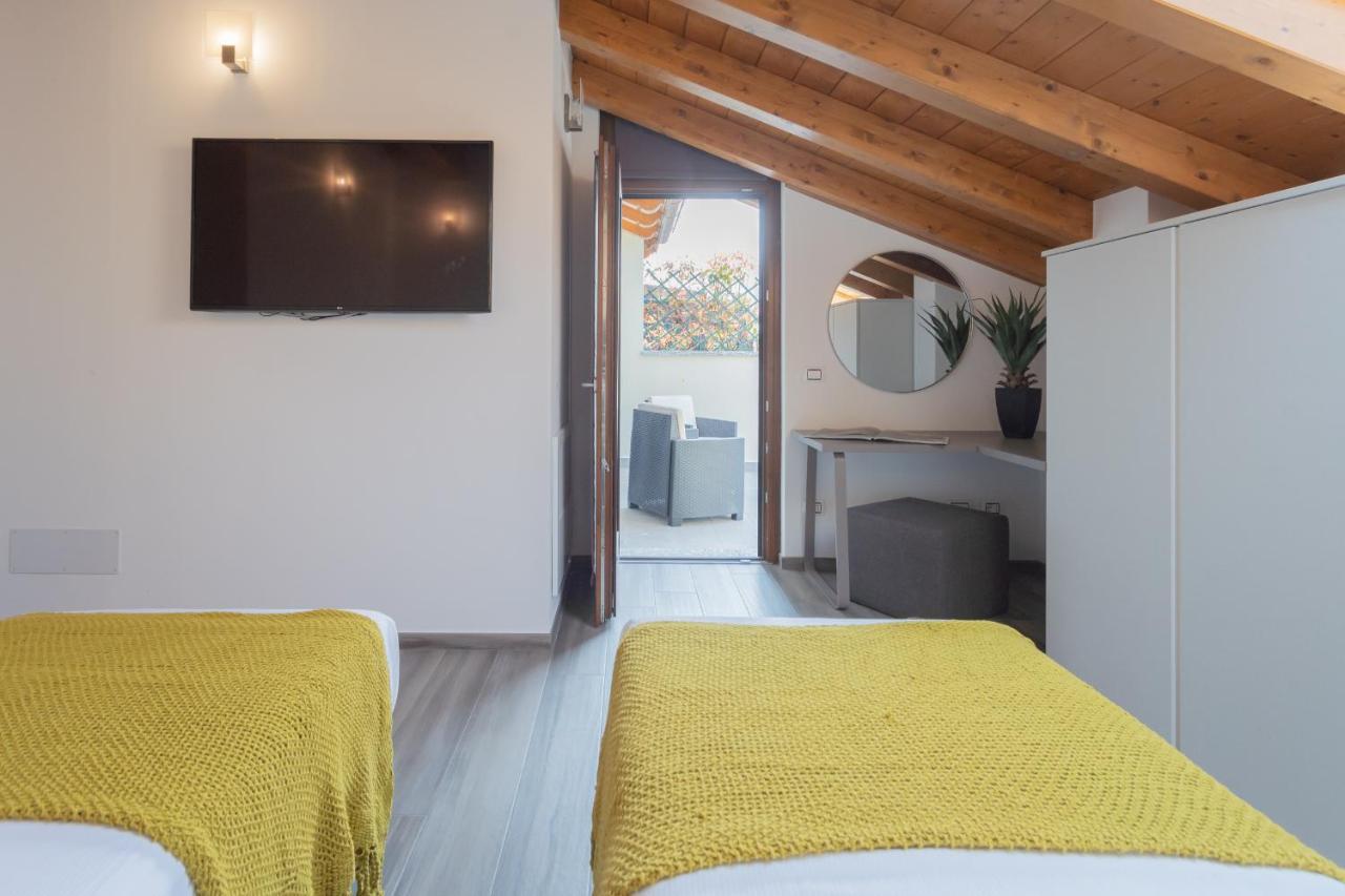 Dream View - Private By Rent Apartment Lezzeno