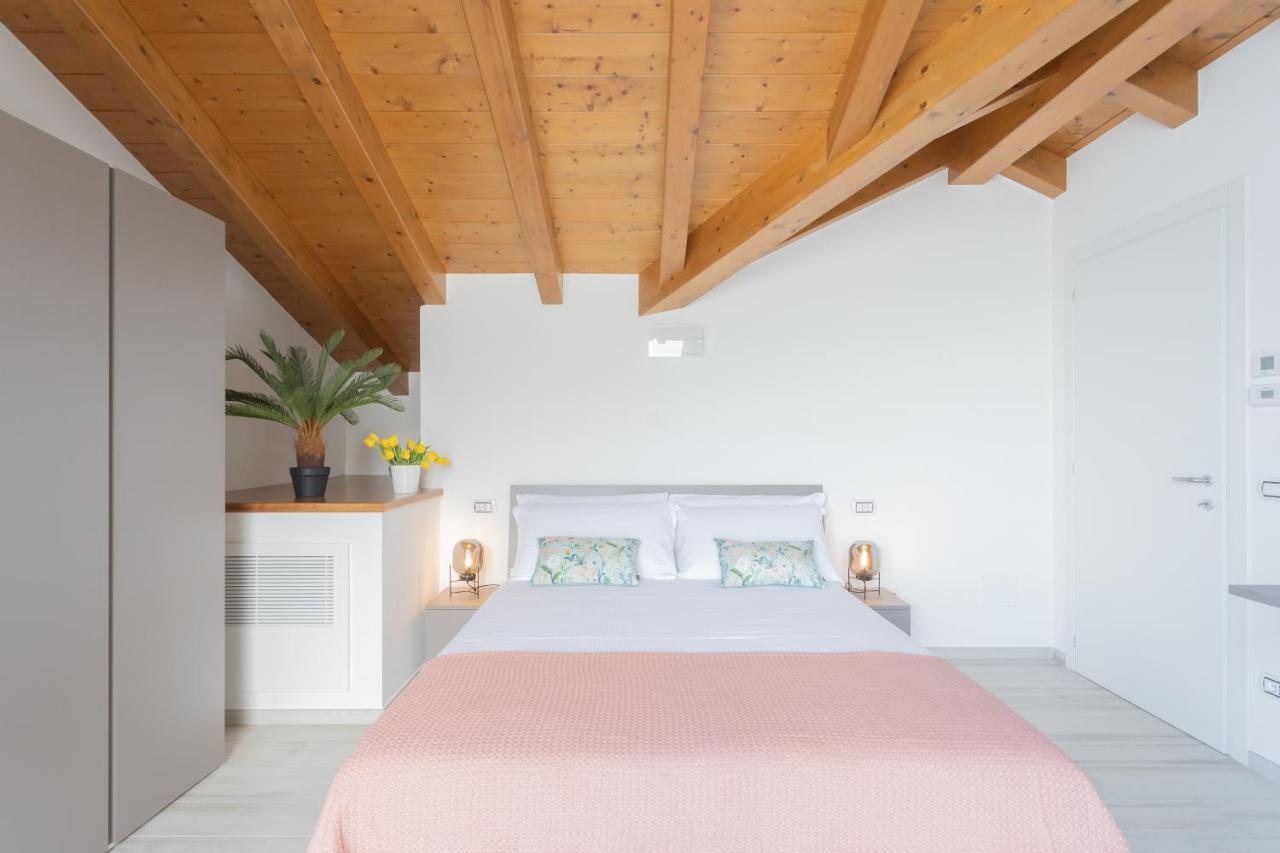 Dream View - Private By Rent Apartment *