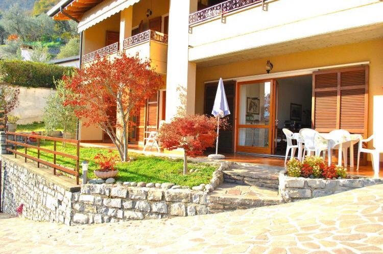 House Gloria - With Lake View Sala Comacina