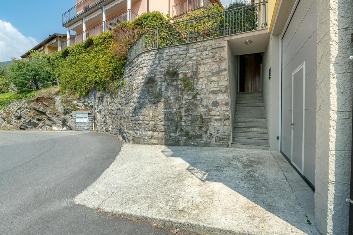 Dea House *