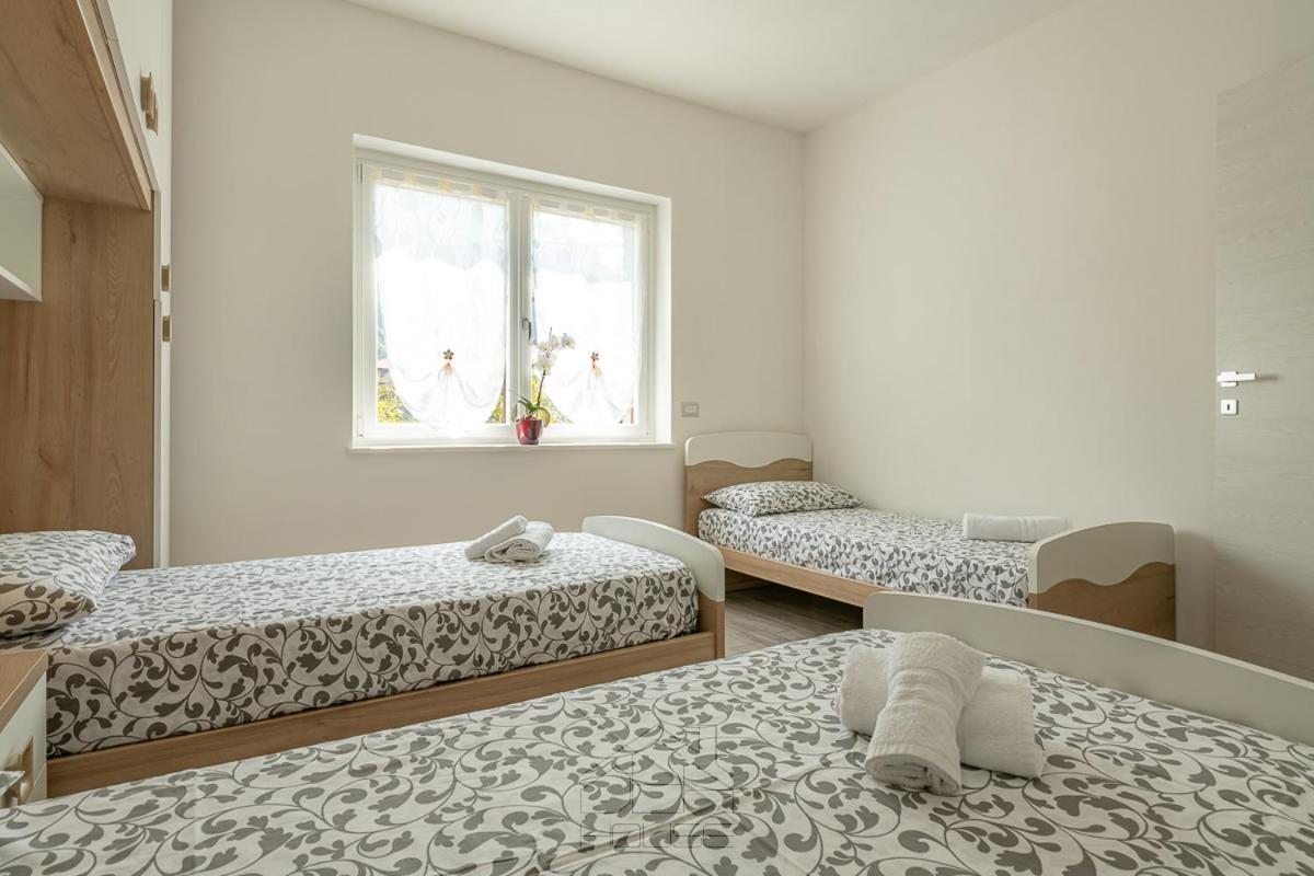 Apartment Dea House *