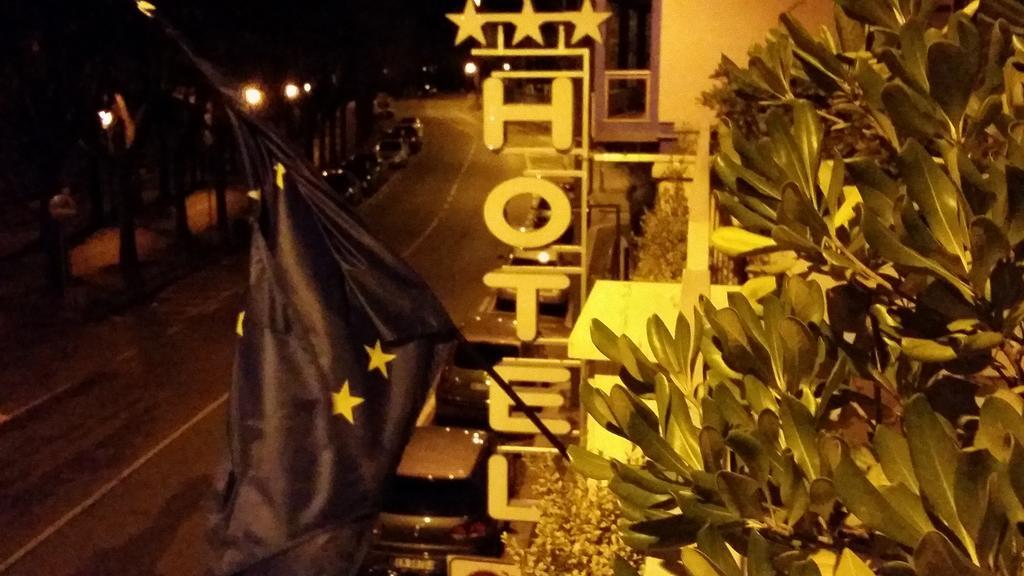 Hotel Hll Lungolago Lecco-como 3*
