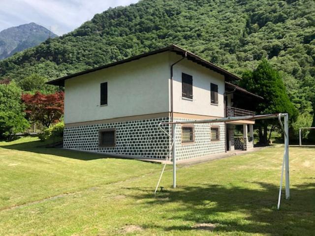 Colico Laghetto Villa Carriola