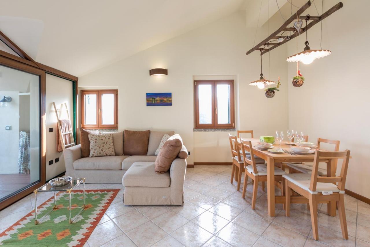 Apartment View By Wonderful Italy Civenna