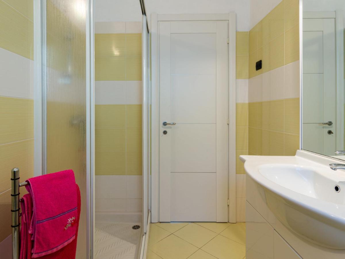 Elisabetta - Gla115 By Interhome Apartment *