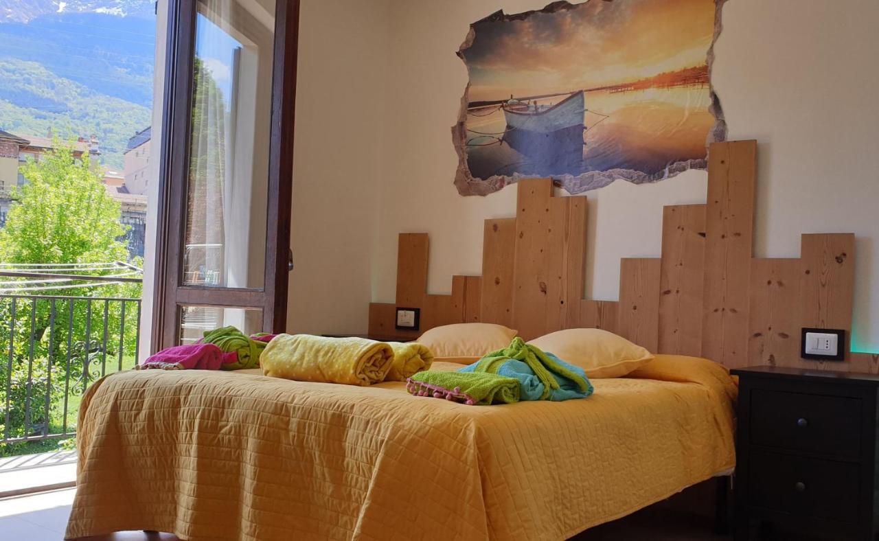 Foreground - Pet Friendly Stay- Garden-parking-lake View- Bike Friendly House Casa vacanze