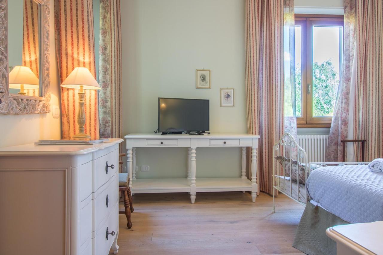 Villa Giardino Di *