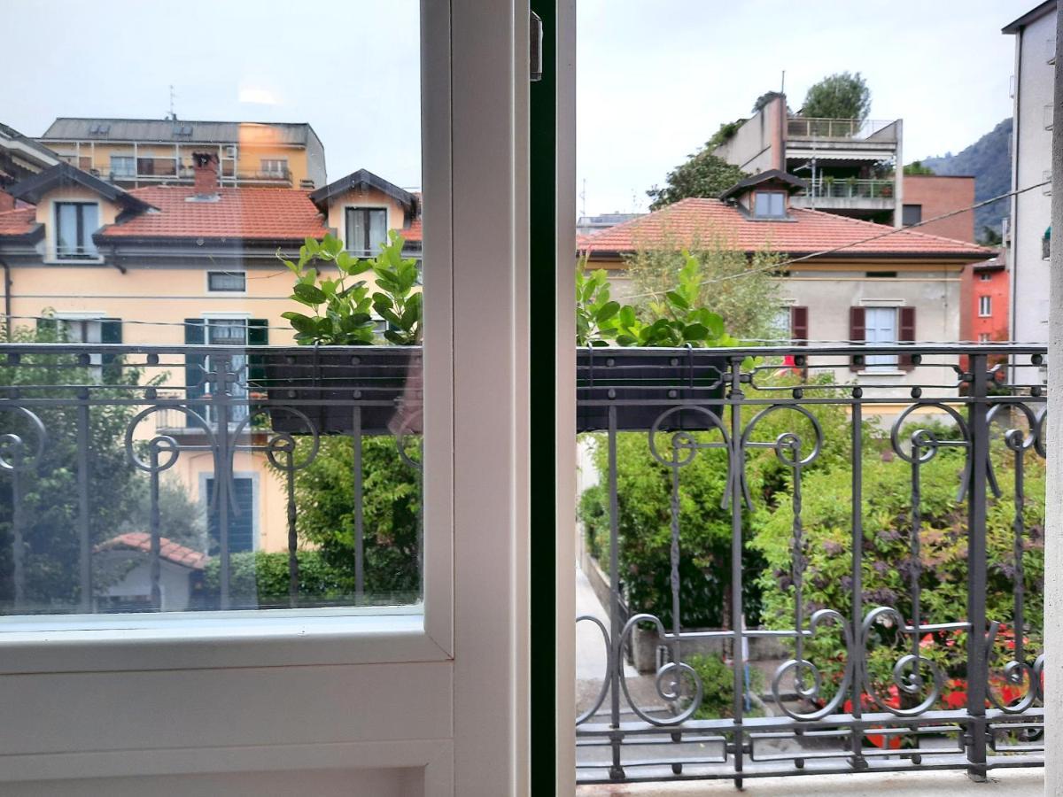 Santagata Guest house Como