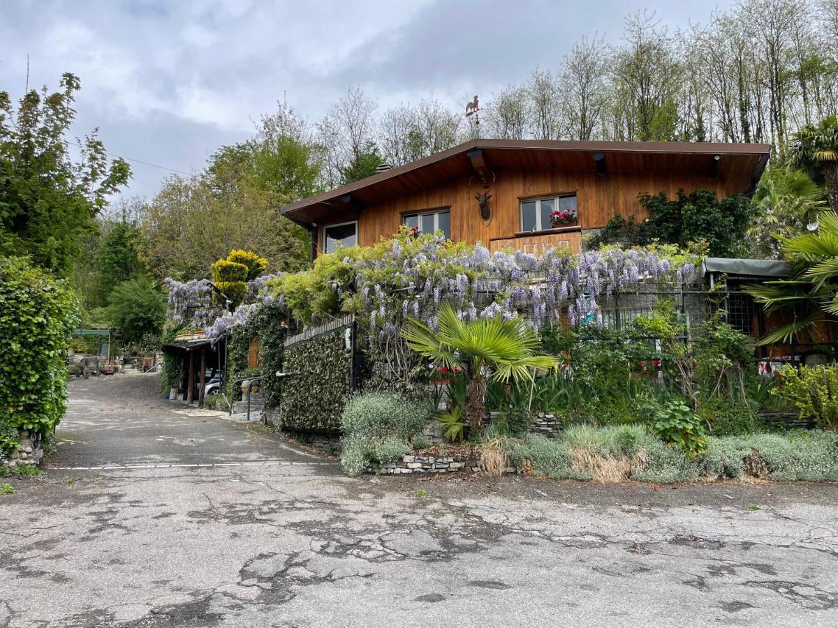 Al Cervo Tra I Laghi Bed & Breakfast *