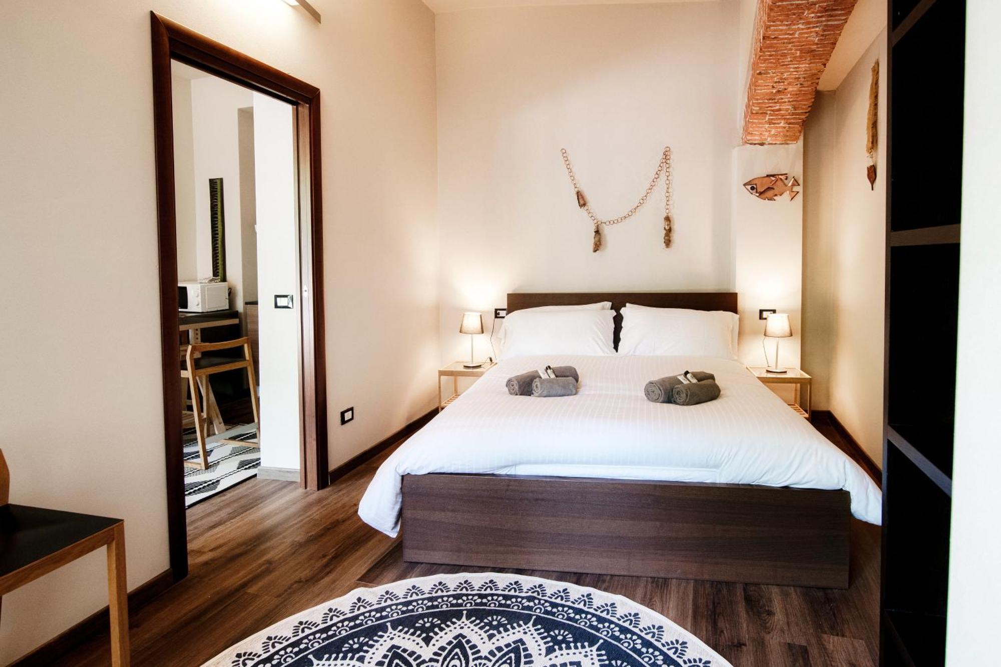 Palazzo Del Pero -by House Of Travelers- Côme