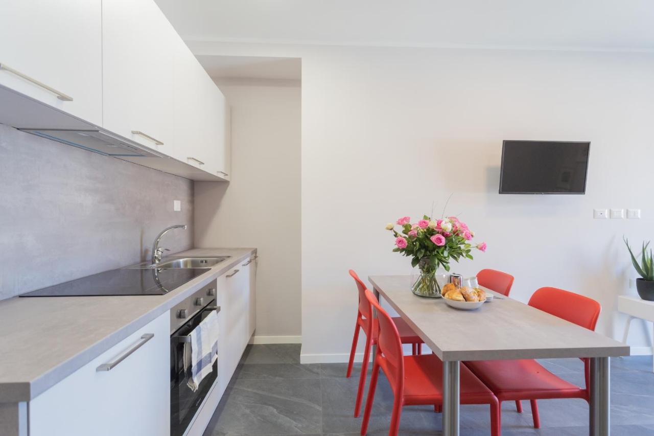 Sant'agostino By Rent * Como