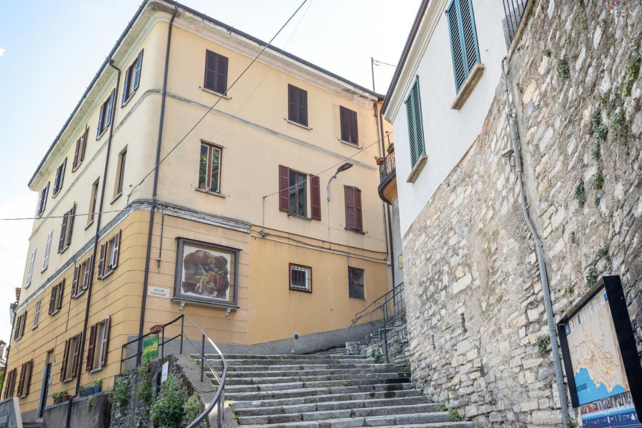 Apartment La Casa Di Pietra Di Moltrasio! Moltrasio