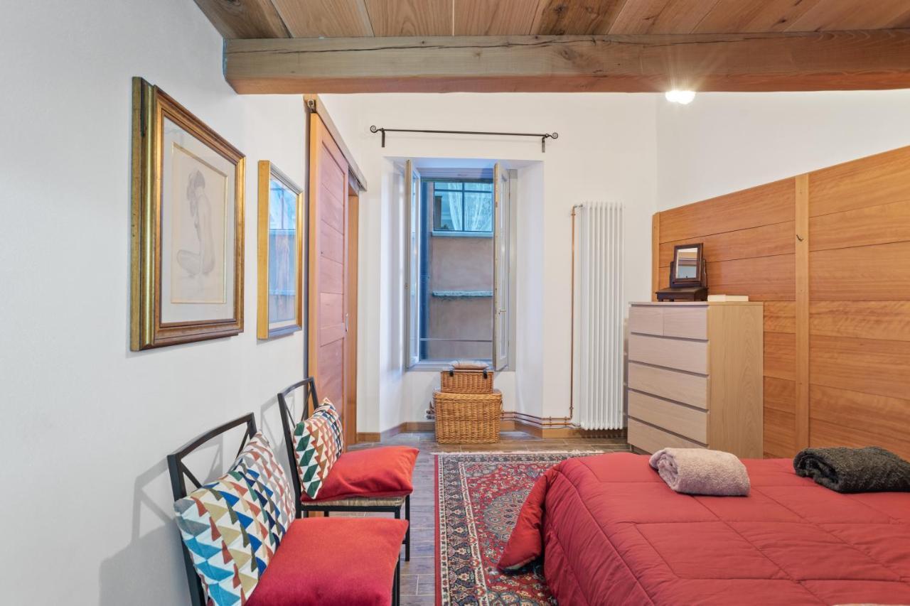 La Casa Di Pietra Di Moltrasio! *