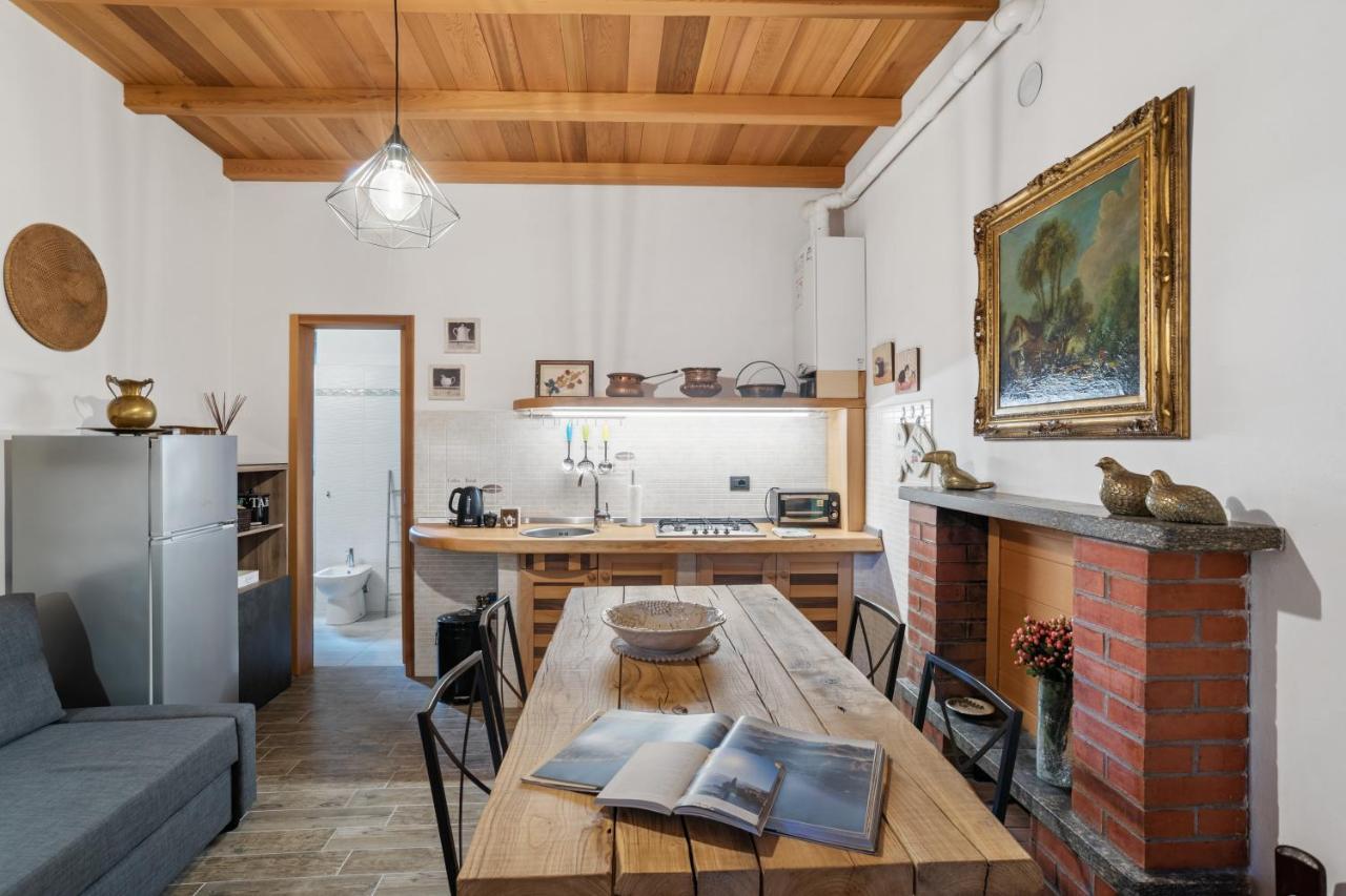 La Casa Di Pietra Di Moltrasio! Apartment Moltrasio