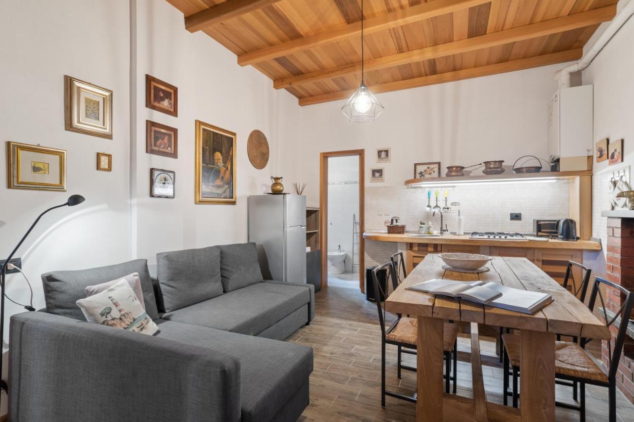 La Casa Di Pietra Di Moltrasio! * Moltrasio