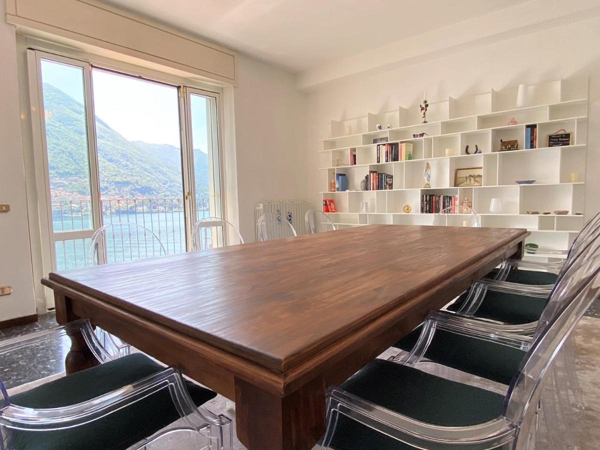 Large 200 M2 Fantastic View On *