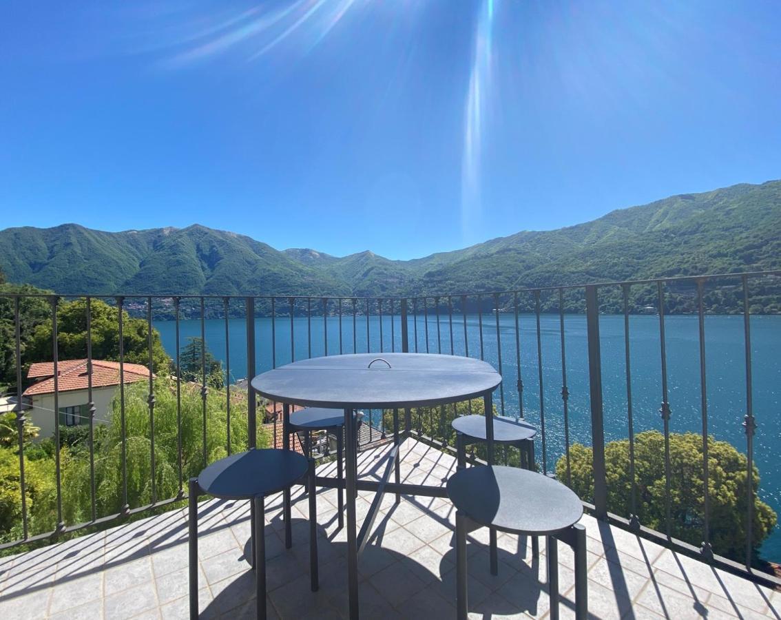 Large 200 M2 Fantastic View On * Carate Urio