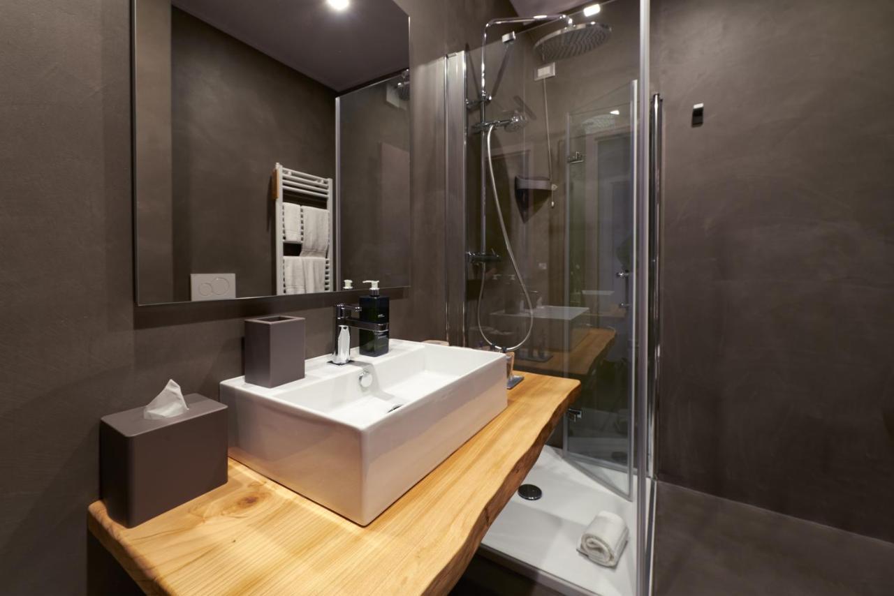 73 Boutique 4* Como