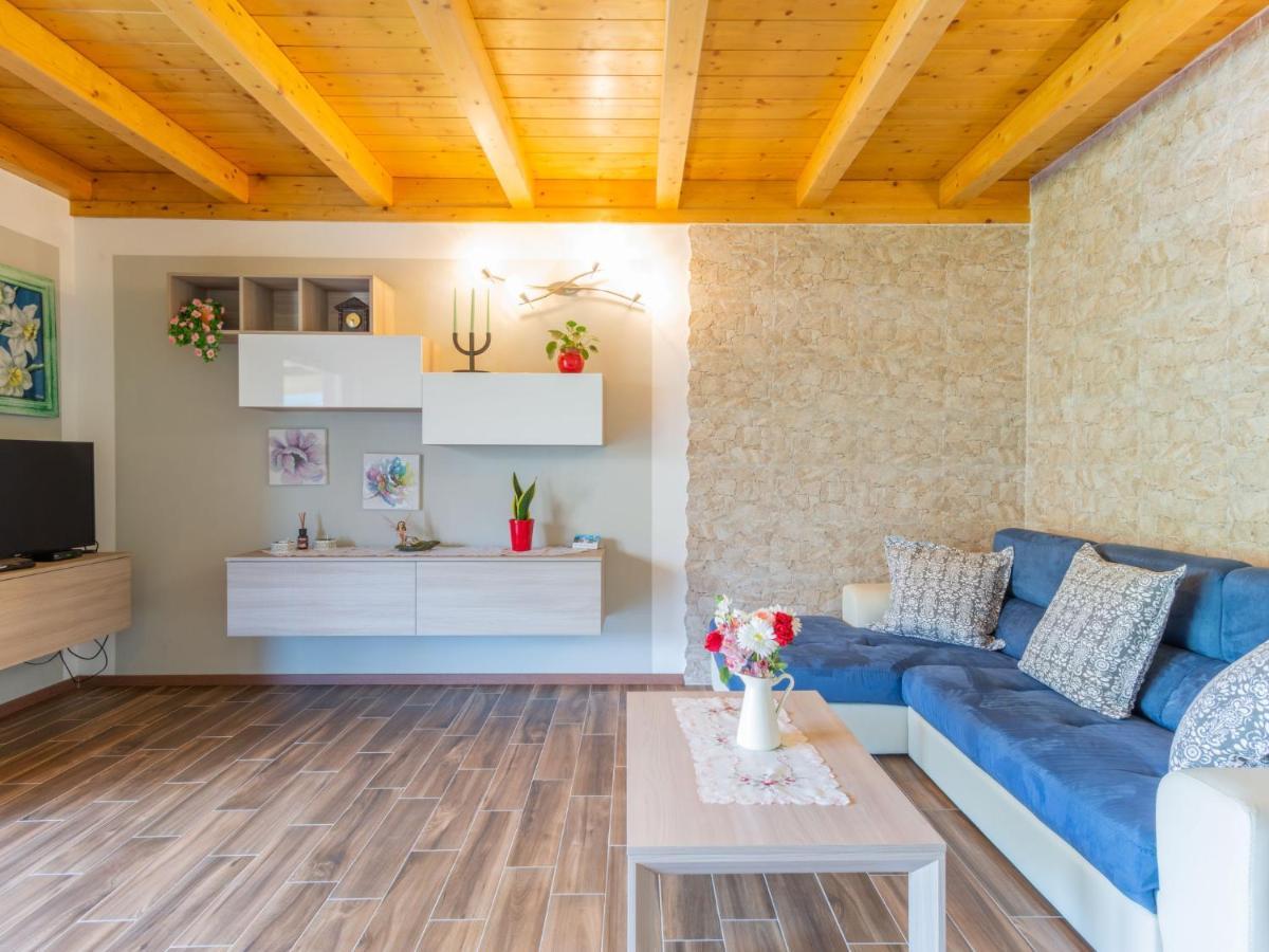 Gelsomini - Cco520 By Interhome * Colico