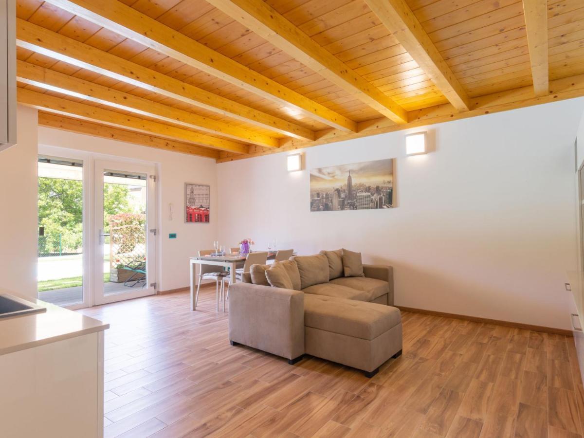 Gelsomini - Cco520 By Interhome Colico