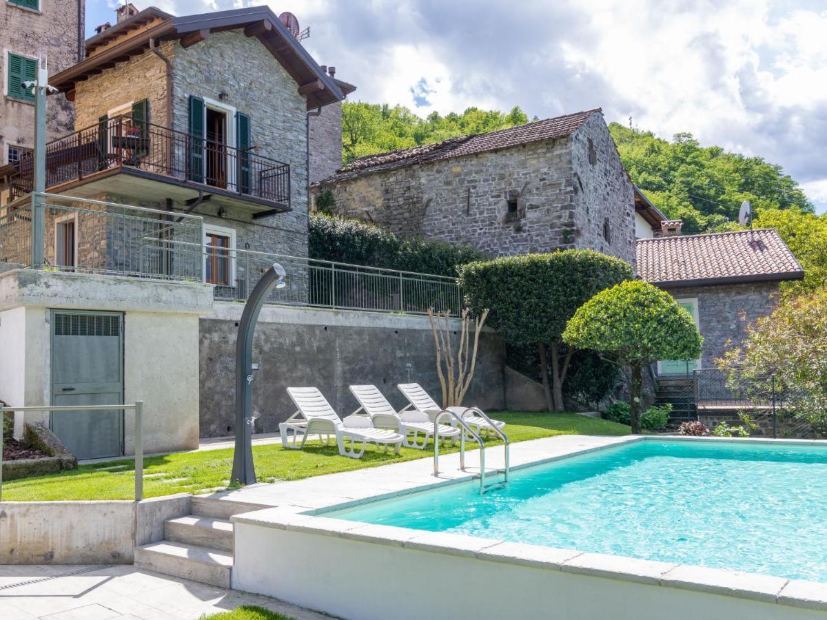Alloro By Interhome *