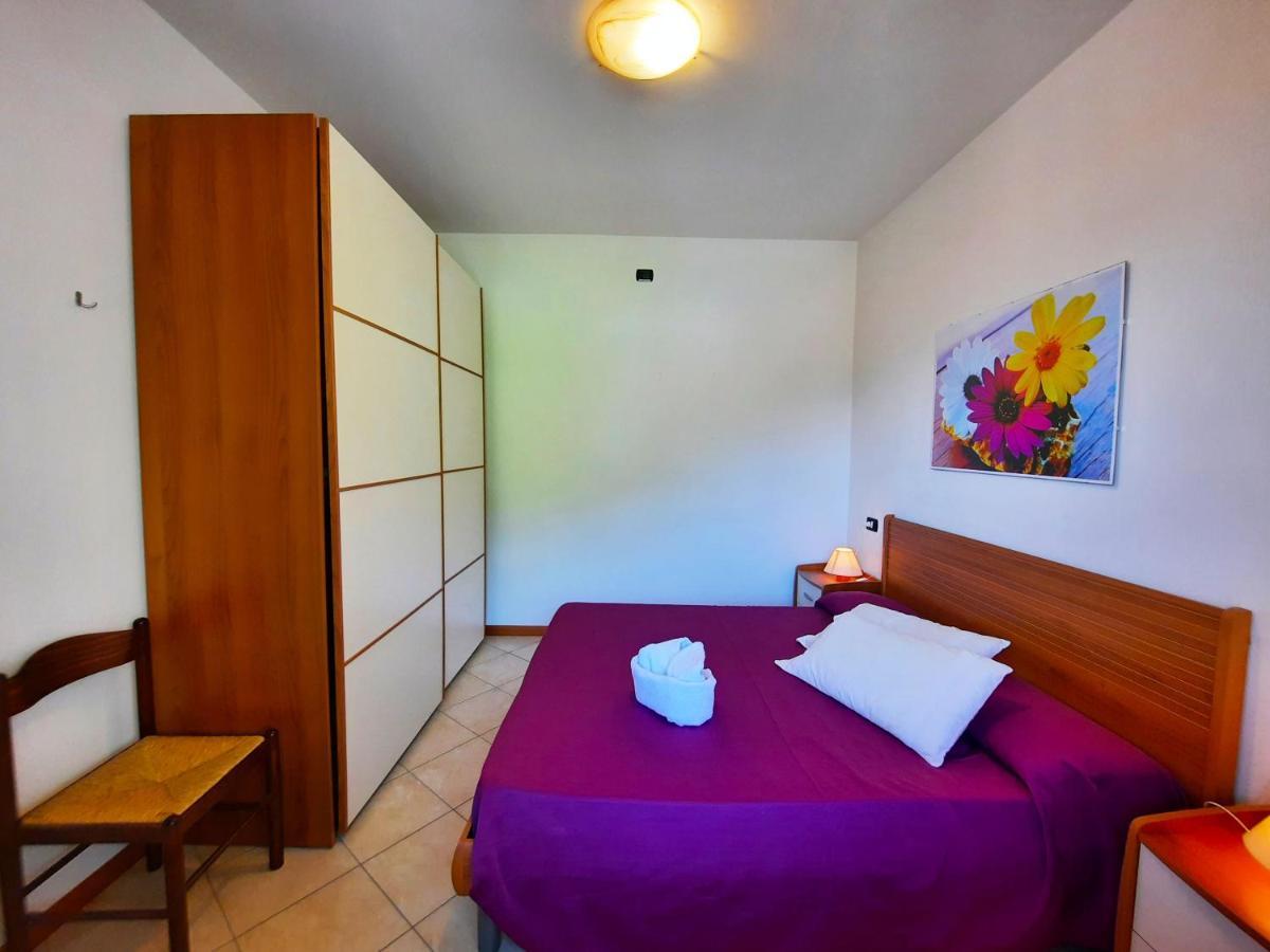 Robertalagocomo Apartment *