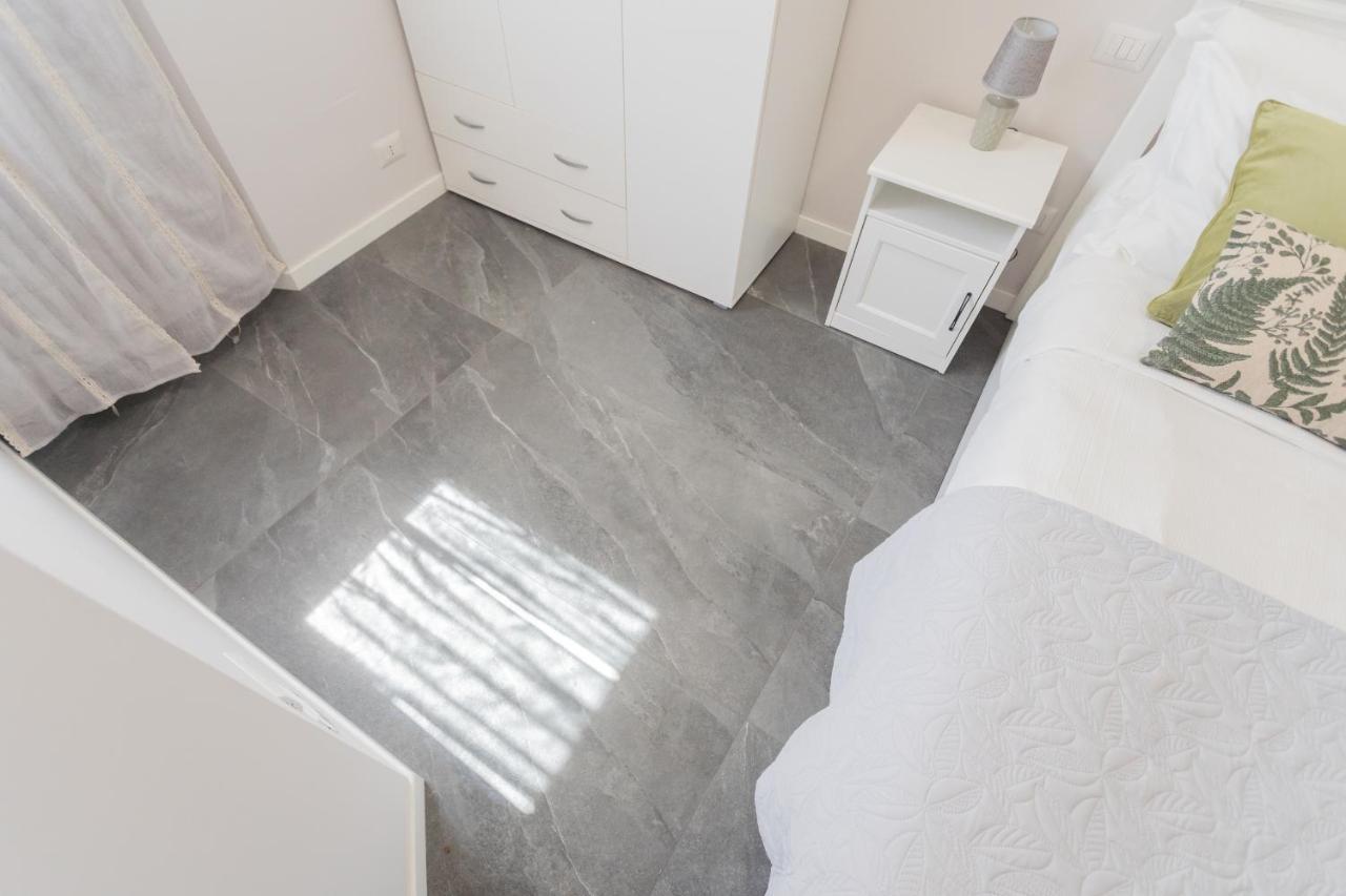 Apartment Sant'agostino By Rent *