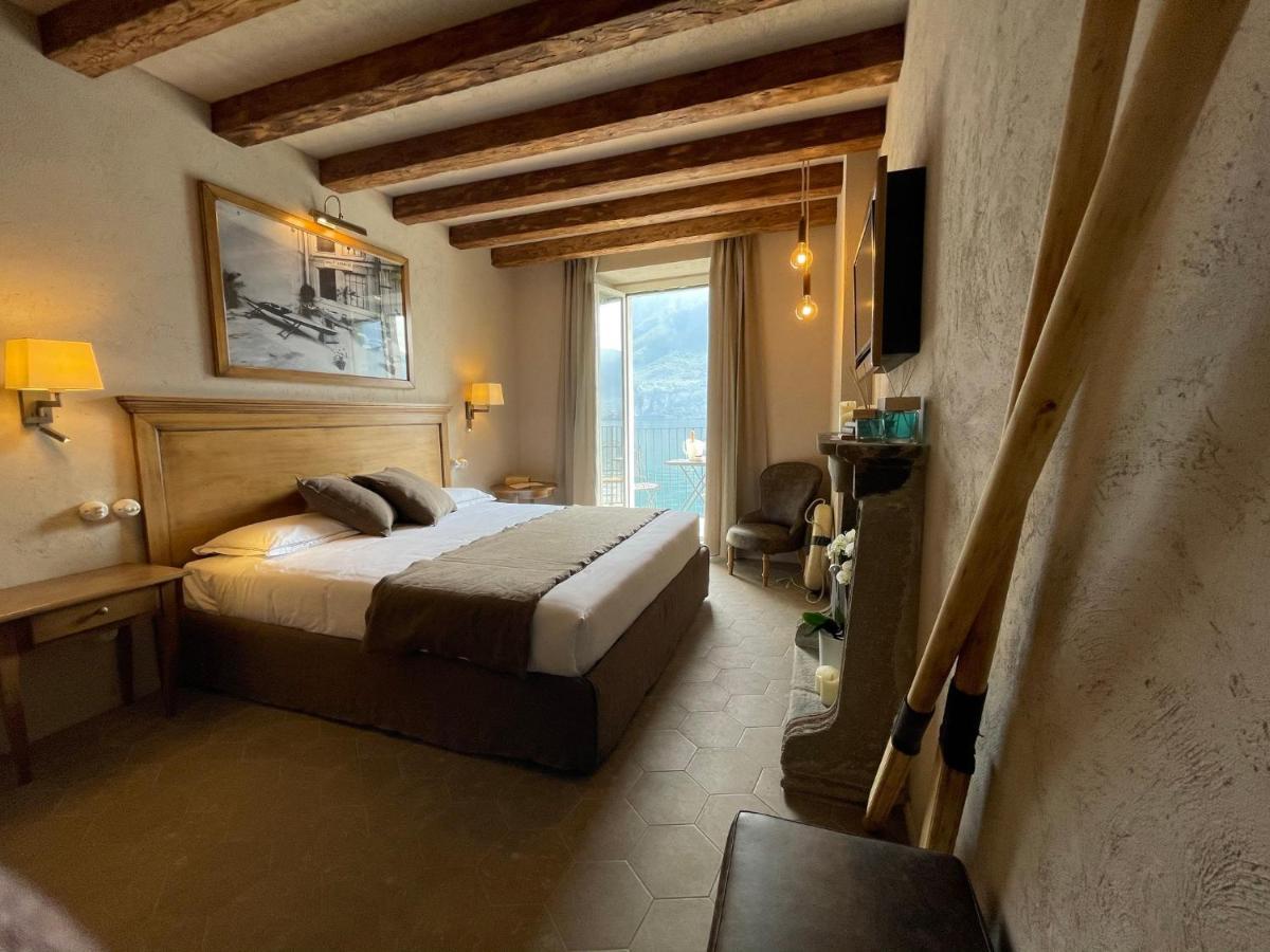 Al Molo 5 - Front Inn
