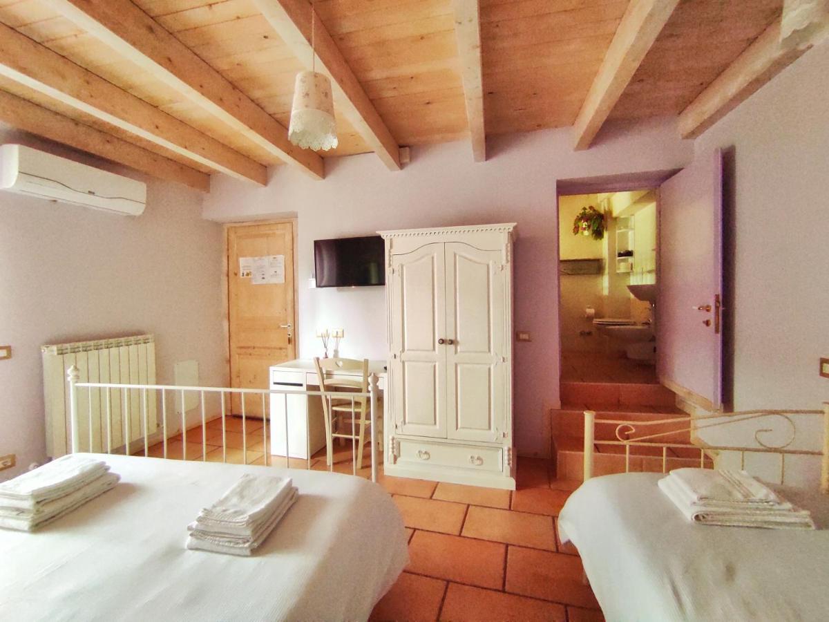 Rocca Dell'innominato Bed & Breakfast Lecco