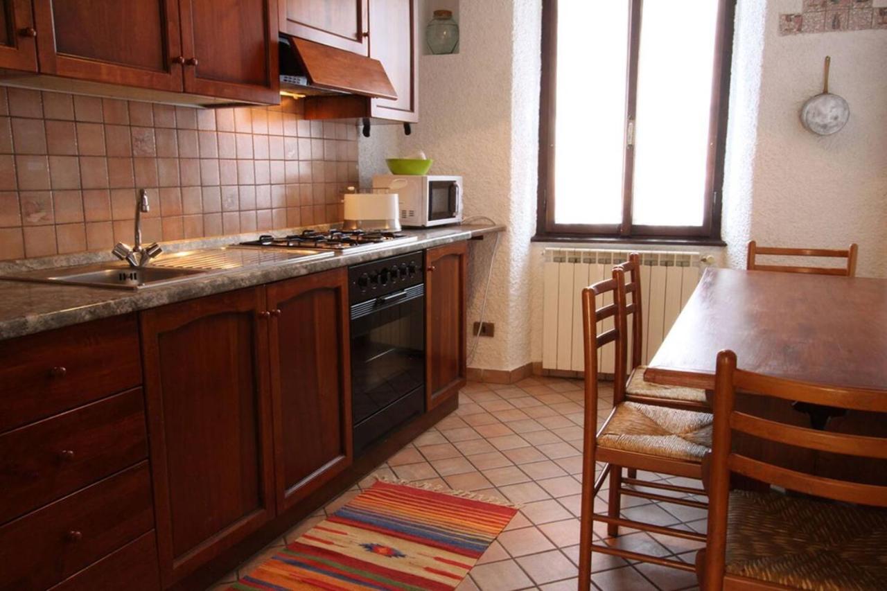 Apartment Captivating 4 -bed In Historic *