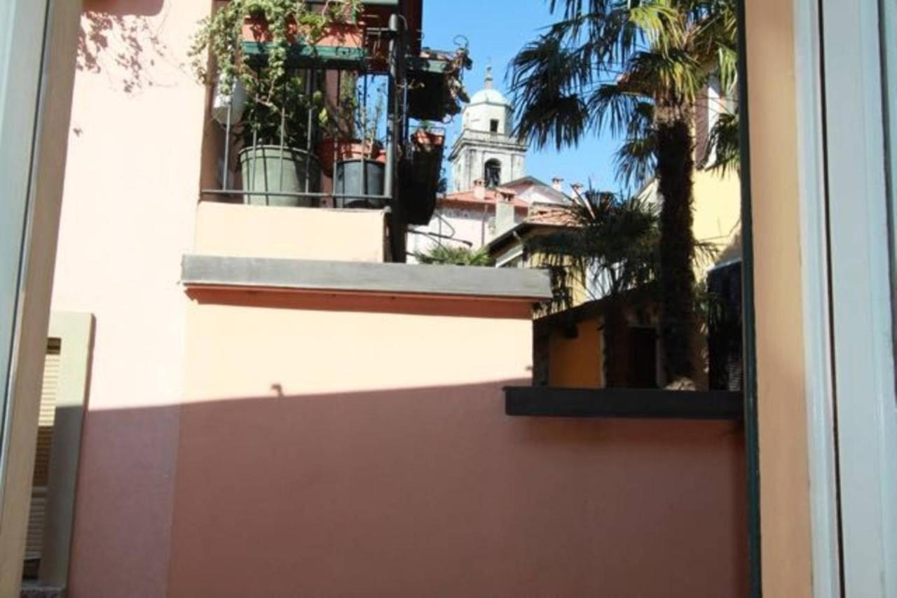 Captivating 4 -bed In Historic Apartment *