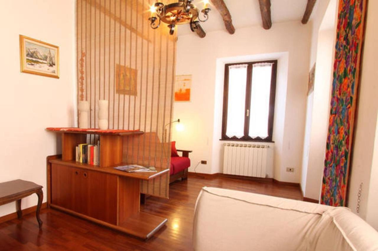 Captivating 4 -bed In Historic * Bellagio