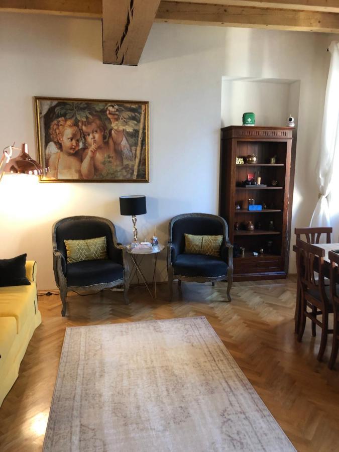 Giudici Luxury App On The Apartment *