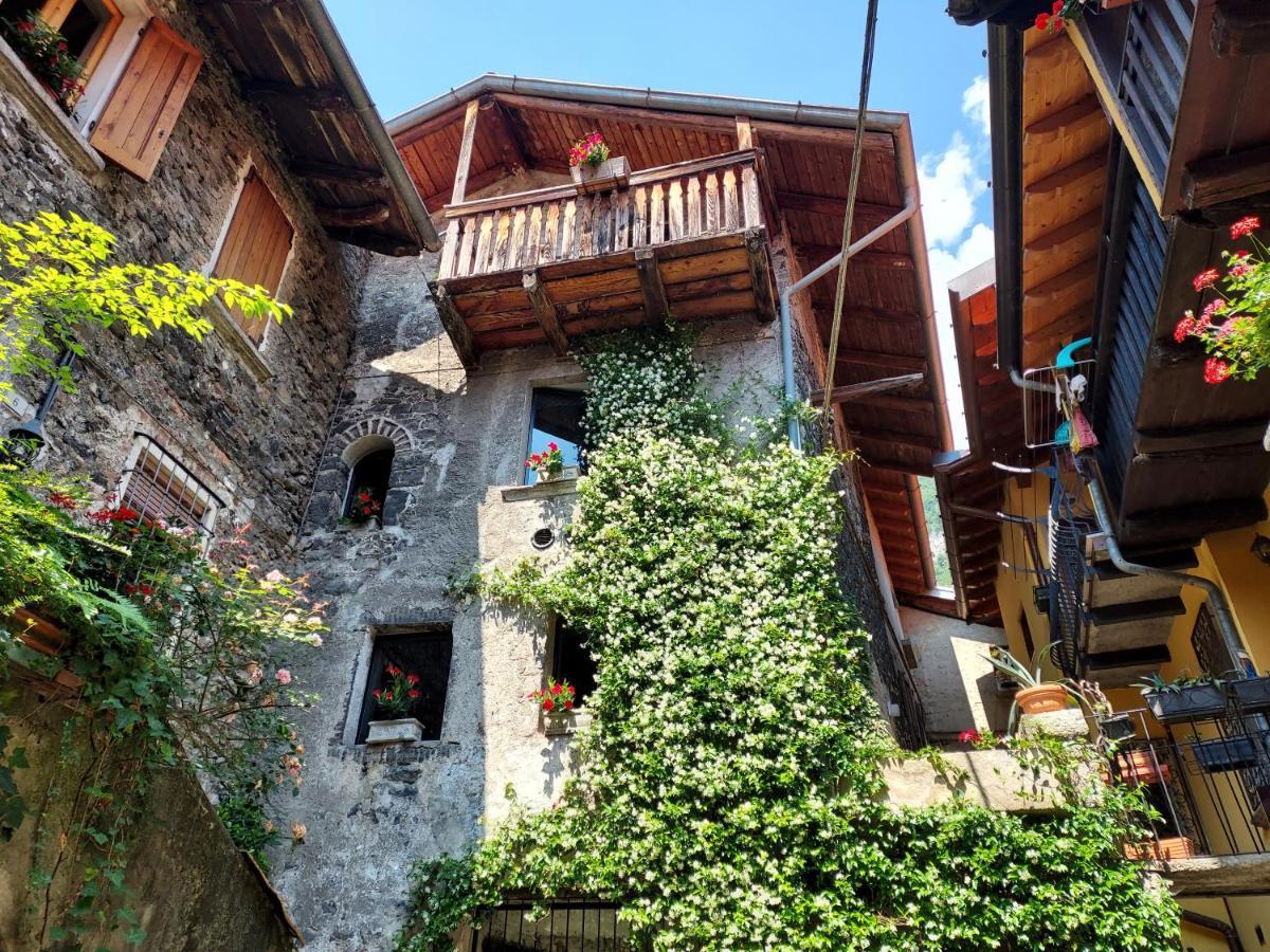 Casa Isola Sala Comacina