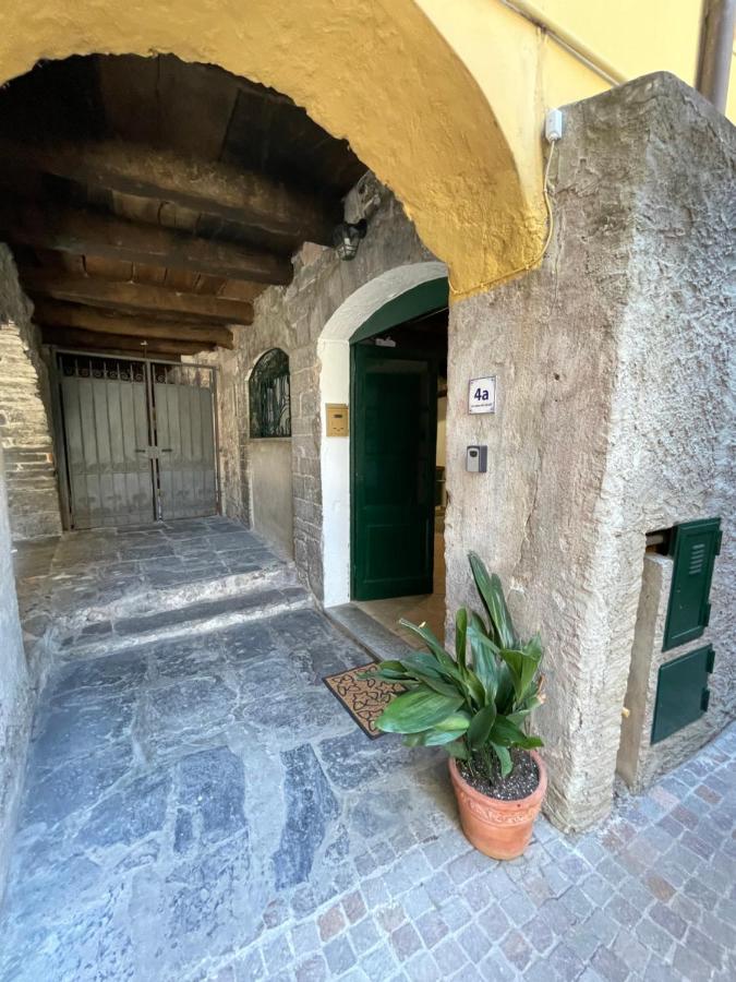 La Casa Nei Vicoli: In Centro A Due Passi Dal * Mandello del Lario