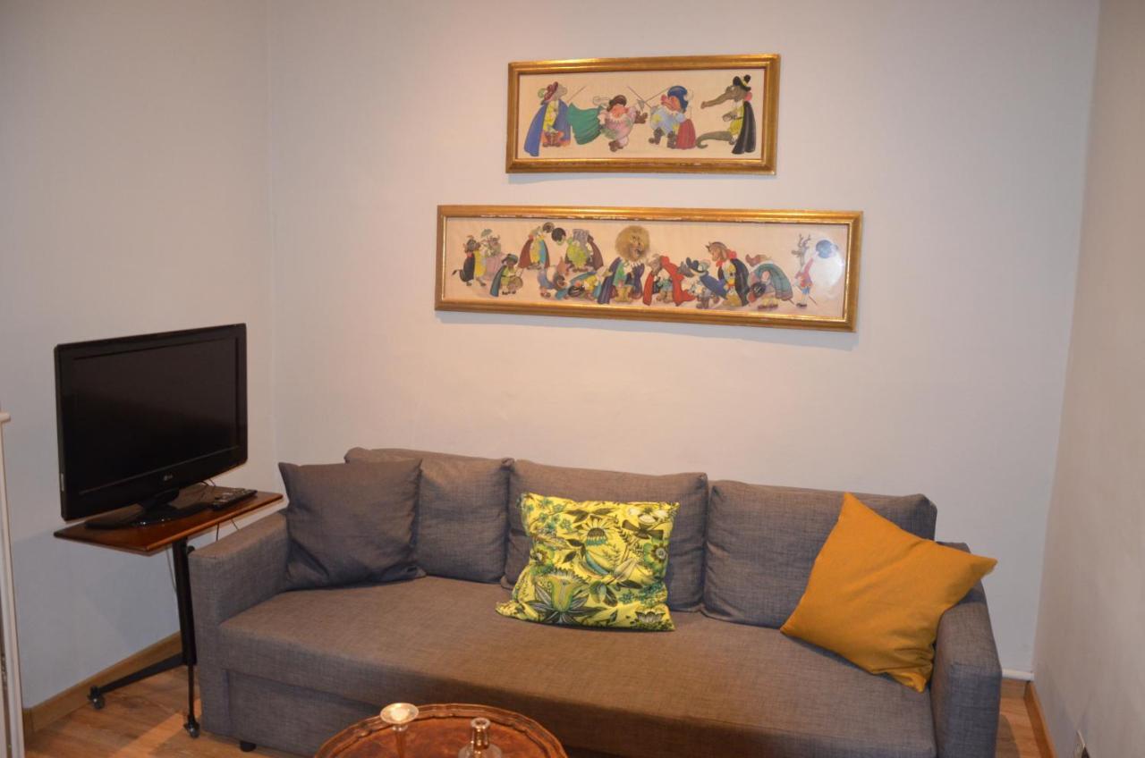 Casa Di Lambri *