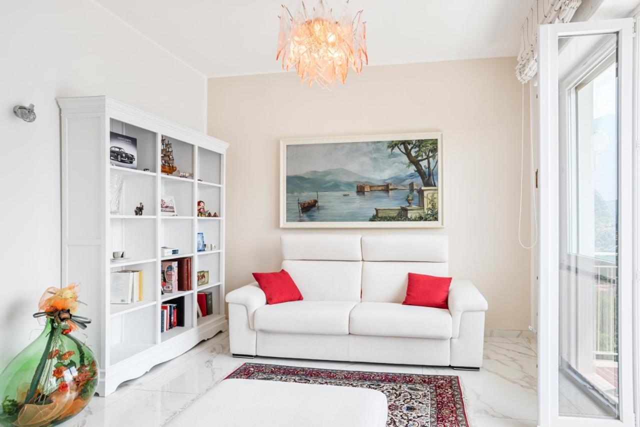 Stunning View By Air! Apartment Cernobbio