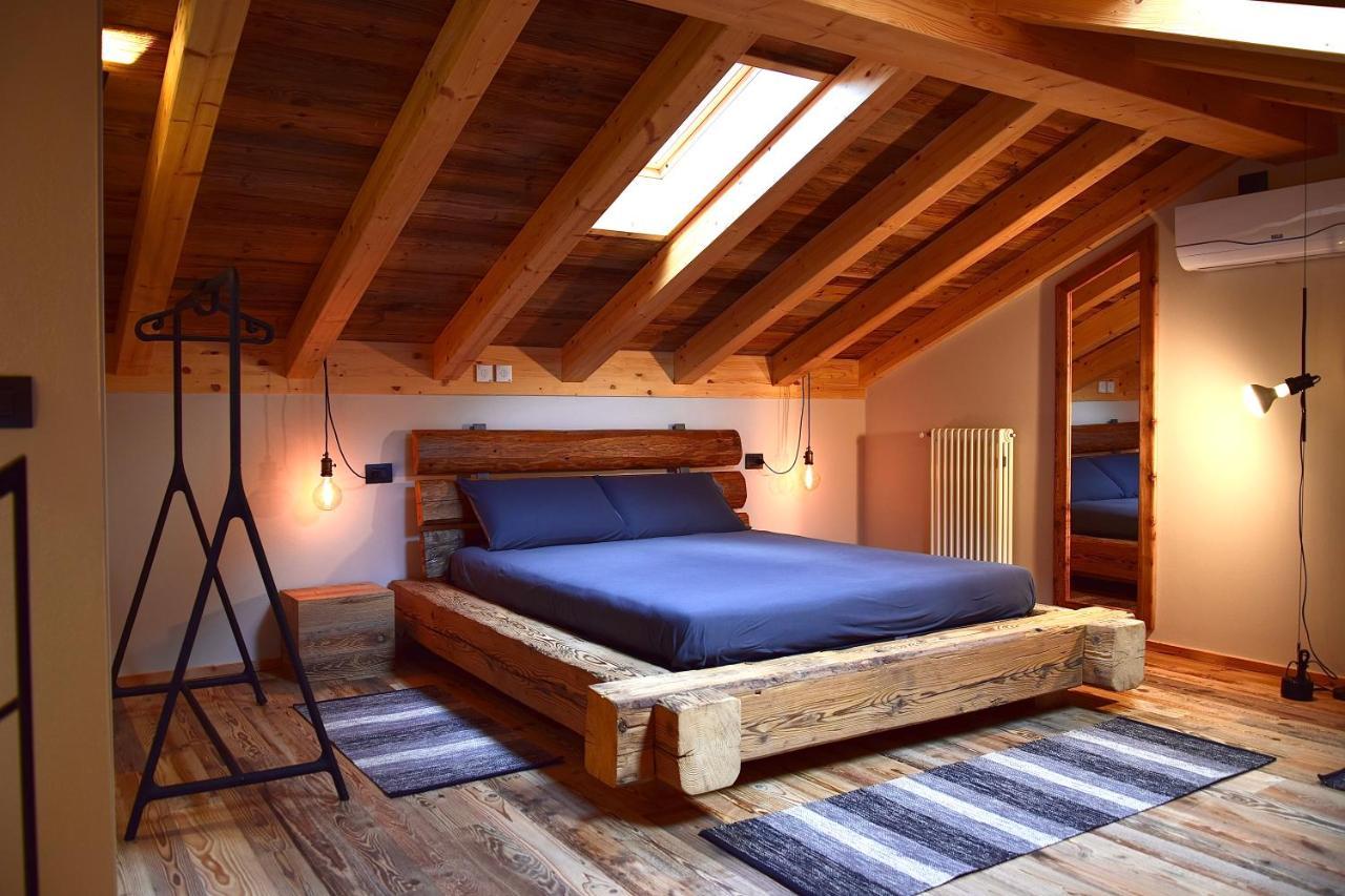 La Volta - Ancient Molino Maufet Watermill On - Patio On The Garden Holiday home Colico