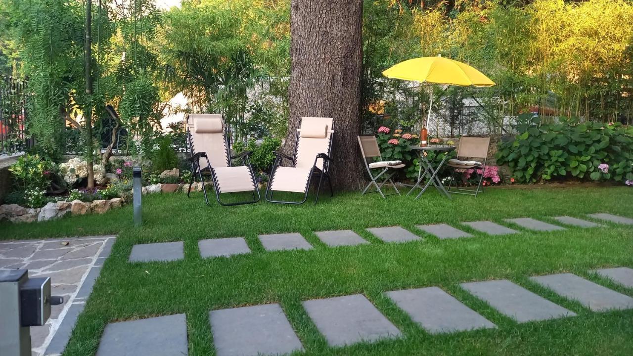 I Tre Oleandri Varenna Ferienhaus *