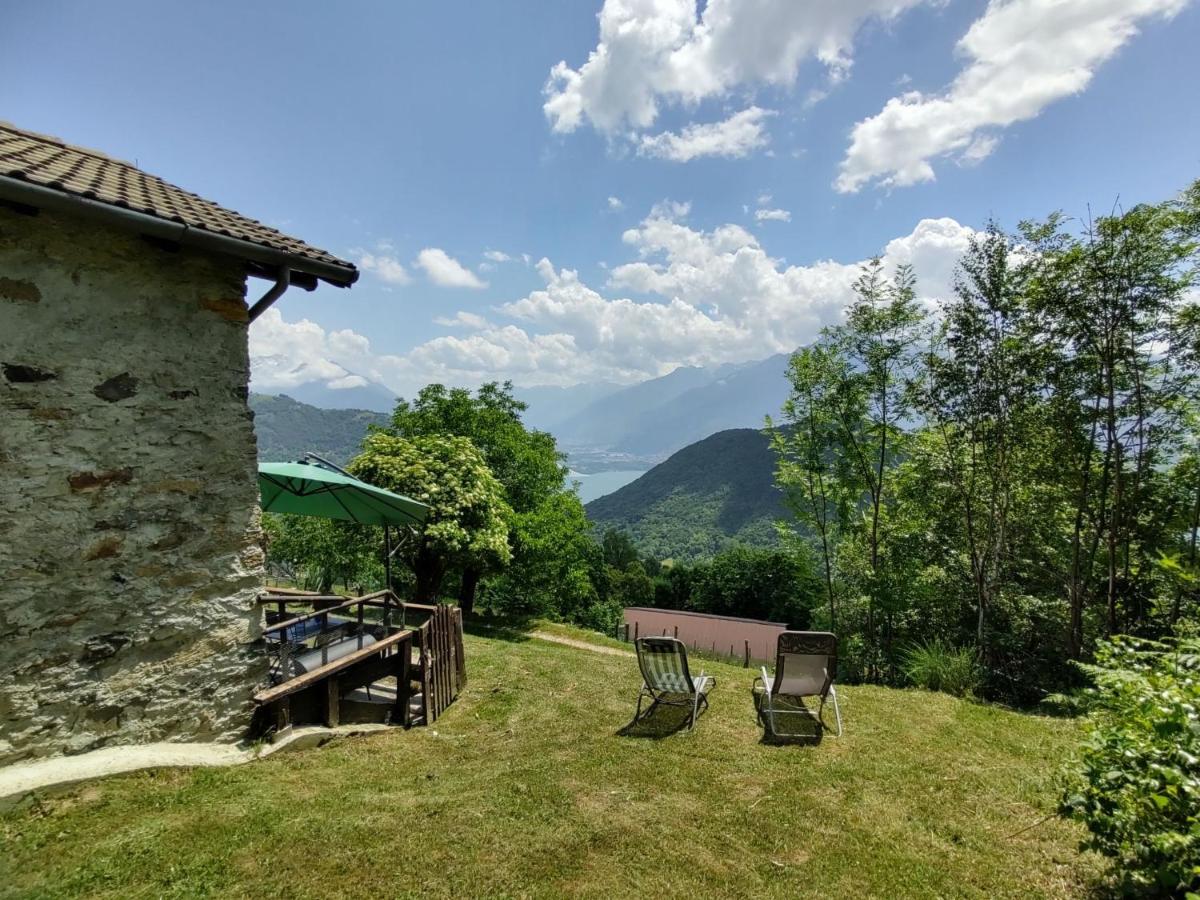 Dei Nonni-2 By Interhome Livo (Lombardy)