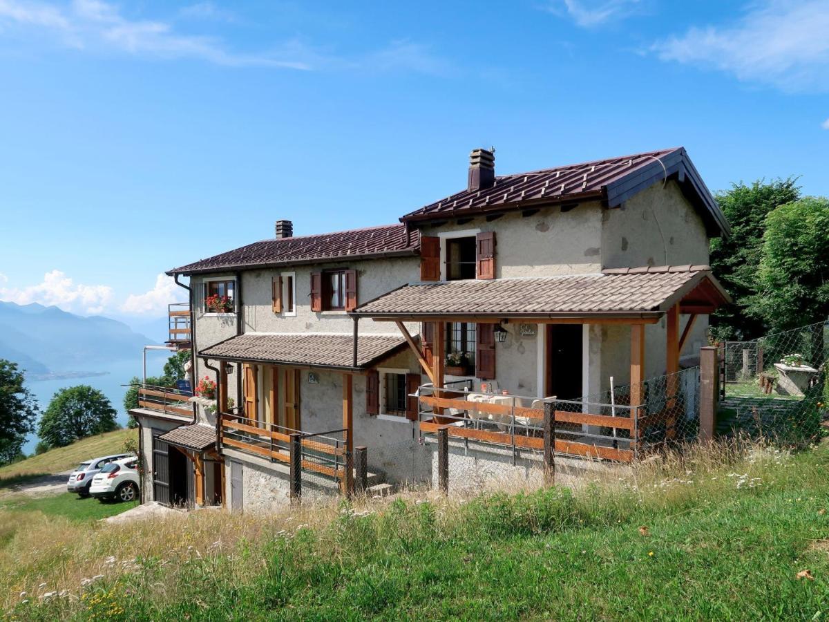 Giulia By Interhome *
