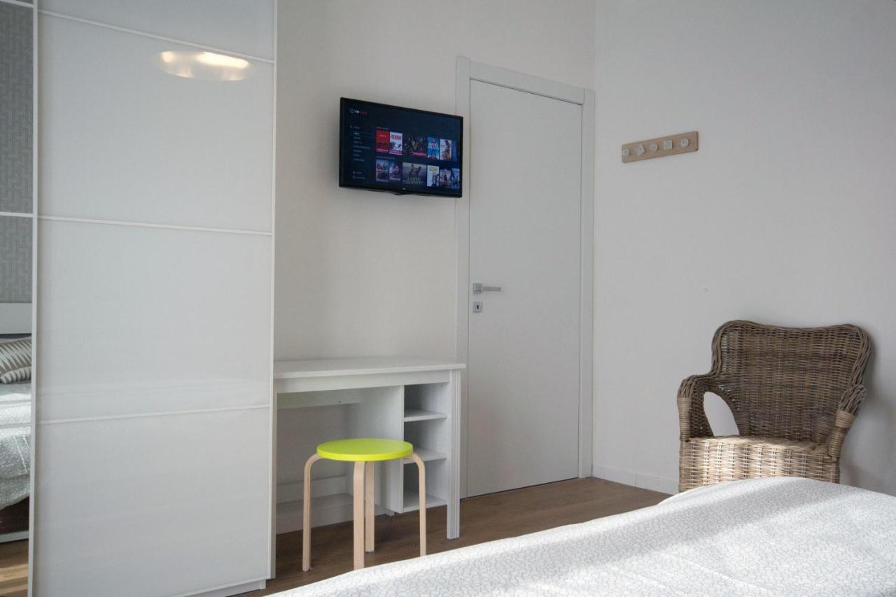 Holiday Cir-013075-cni-00516 Apartment Como
