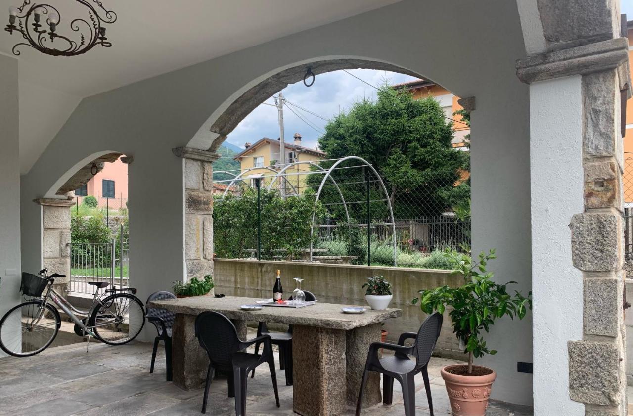 Lucia, Di Como,