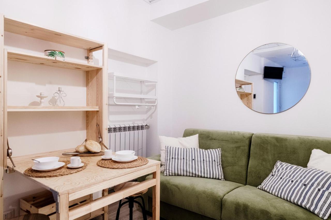 Myhomeincomo - Il Borgo Vico 56 *