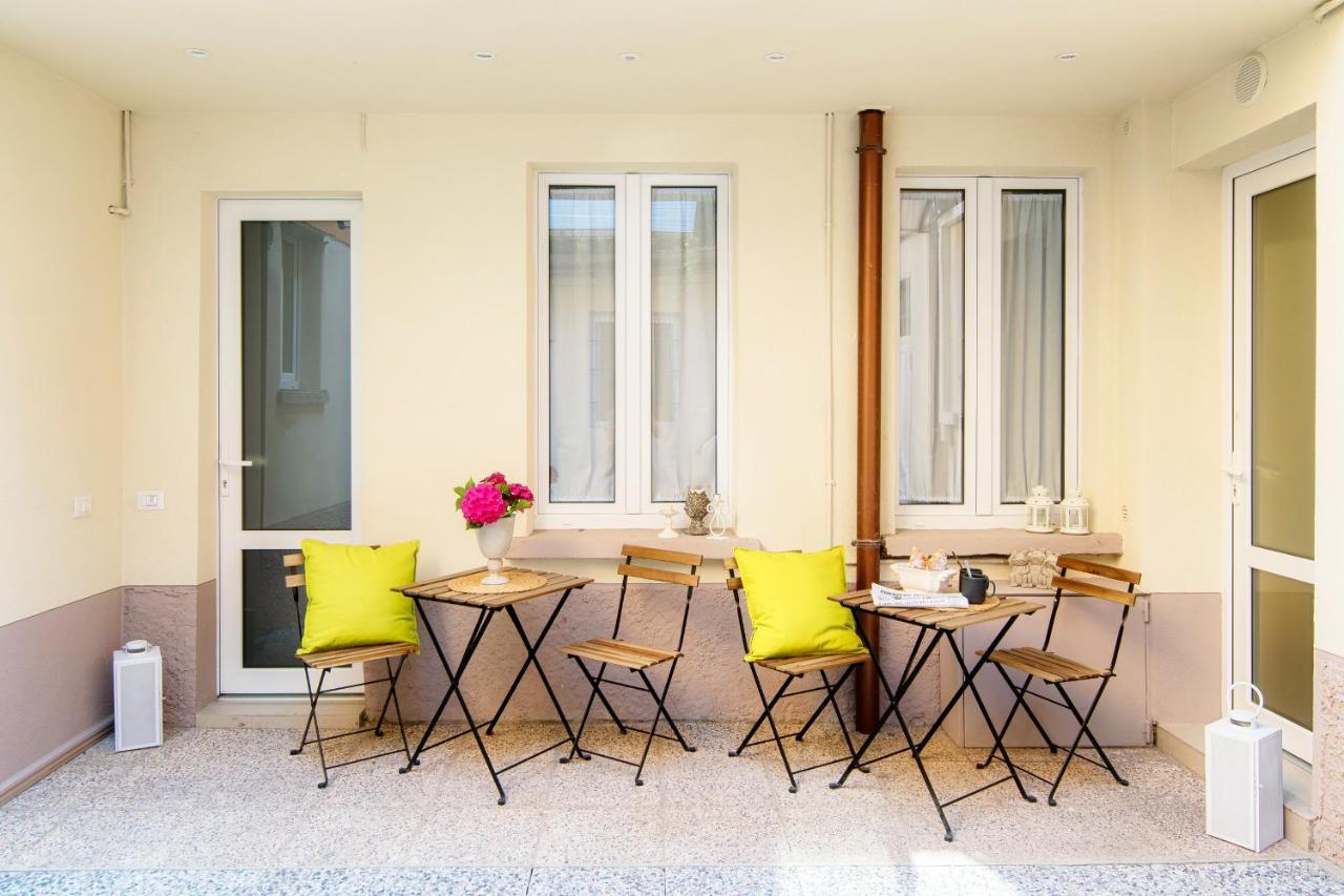 Myhomeincomo - Il Borgo Vico 56 Apartment *